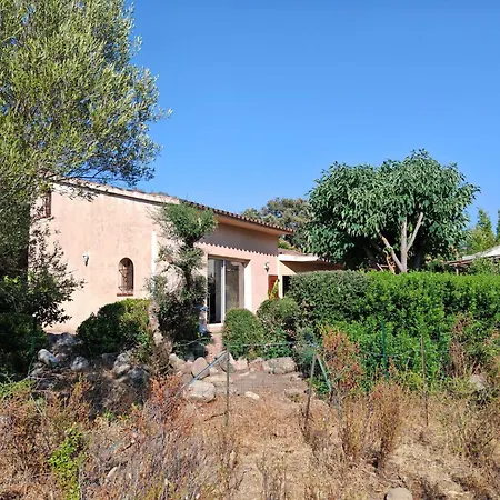 Villa l'Albizia accès privé rivière-3